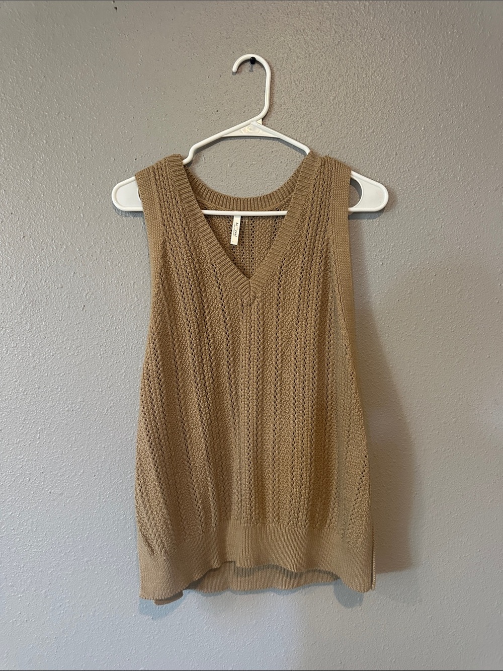 BE COOL Sleeveless V-Neck Knit Tank in Beige